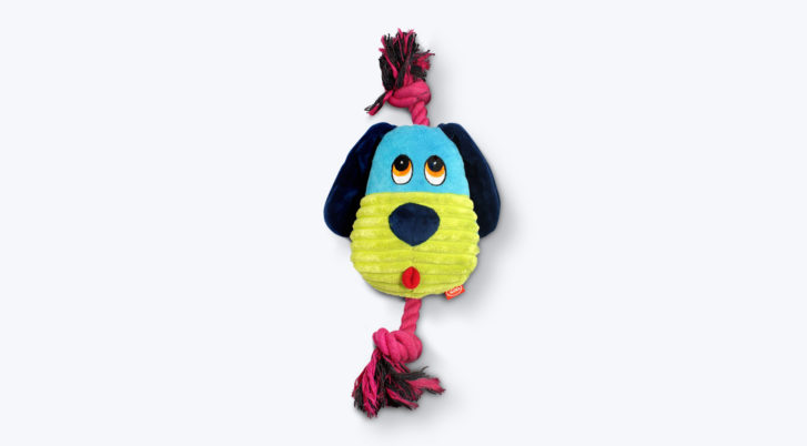 Zachęcająca do szarpania i gryzienia zabawka dla psa ze sznurka i pluszu w kształcie głowy wesołego psa.