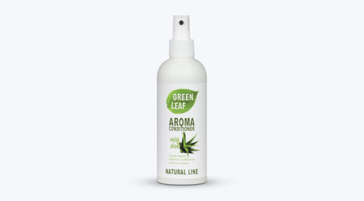 Odżywka do sierści o zapachu mild aloe w spray 250 ml marki Green Leaf.