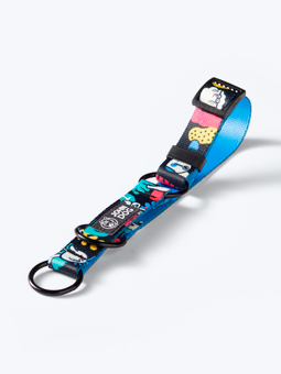 Niebieska, półzaciskowa obroża dla psa z kolekcji John Dog Barcelona NEW w kolorze niebieskim.