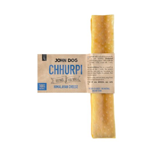 Naturalny gryzak dla psa ser himalajski w rozmiarze S w kolorze żółtym. W połowie gryzaka jest przyklejona beżowa etykieta w języku angielskim, z niebieską nazwą gryzaka oraz czarnym rozmiarem L w lewym górnym rogu.