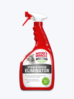 Spray dla kotów usuwający nieprzyjemne zapachy i plamy marki Natures Mircale butelka