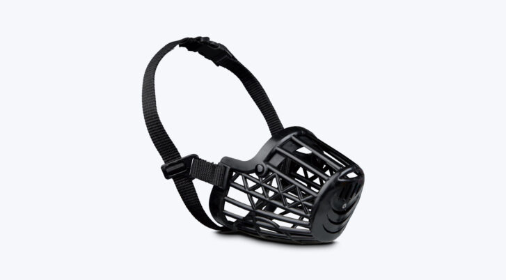 Plastikowy kaganiec dla psa, cztery rozmiary, marka Trixie.