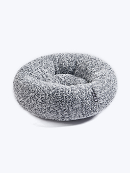 Legowisko oponka marki John Dog w kolorze biało-szarym, rozmiar L.