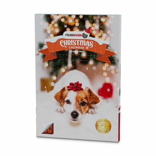 Kalendarz adwentowy dla psa 2025 marki Faunakram z przysmakami przeznaczonymi dla psów. Kalendarz ma numerowane okienka ze smakołykami, na każdy dzień adwentu.