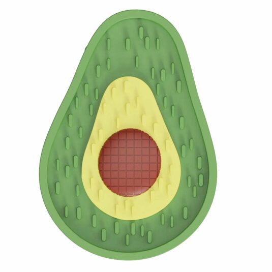 Mata do lizania w kształcie awokado dla psa i kota, wykonana z zielonego materiału, z żółtym i brązowym elementem symbolizującym pestkę. Mata posiada różne faktury, które służą do rozprowadzania pokarmu dla zwierząt.