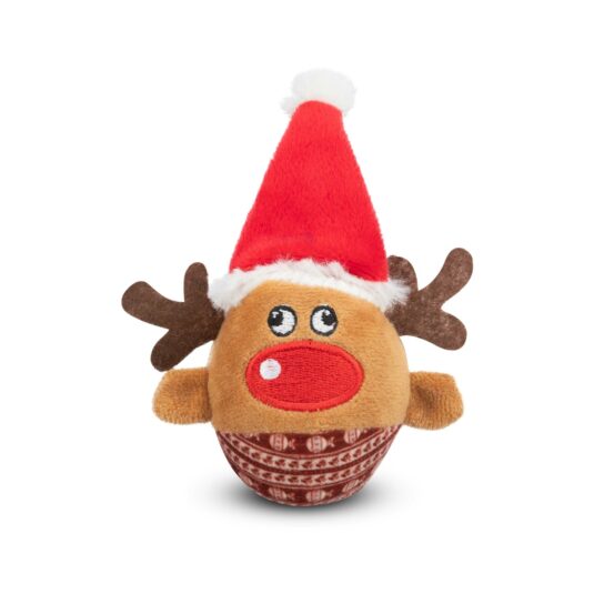 Inna perspektywa pluszowej grzechotki dla kota marki Trixie w kształcie renifera. Renifer ma czerwoną świąteczną czapkę i kształtem przypomina piłkę.