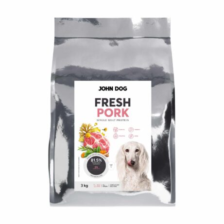 Opakowanie 3 kg suchej karmy dla psów Fresh John Dog z wieprzowiną. Srebrny, błyszczący worek z dużą etykietą na środku. Na etykiecie widnieje napis "FRESH PORK" oraz zdjęcie kawałków mięsa wieprzowego z dodatkiem warzyw i ziół. W prawym dolnym rogu znajduje się zdjęcie psa.