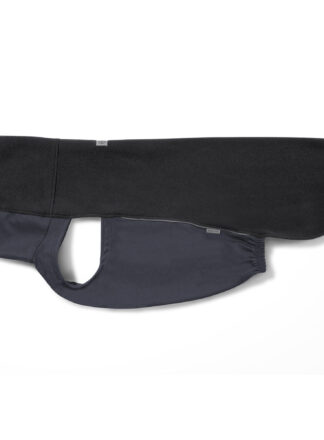 Czarna bluza polarowa outdoor dla psa marki John Dog, wykonana z miękkiego materiału, przedstawiona z boku z widocznym prostym krojem i niewielką metką.