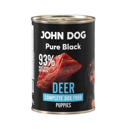 Karma mokra dla szczeniąt z jelenia John Dog Pure Black w czarnej puszce 400g. Na etykiecie jest surowe mięso z jelenia, zdjęcie psa oraz białe i błękitne napisy.