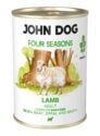 Puszka mokrej karmy dla psów John Dog Four Seasons Lamb Adult 400 g. Na białej etykiecie znajduje się ilustracja owcy stojącej przed pniami drzew oraz symbol moringi i zielone napisy.
