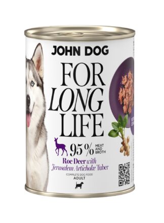 Puszka mokrej karmy dla psa John Dog For Long Life roe deer with jerusalem artichoke tuber 400 g. Na białej etykiecie po lewej stronie znajduje się zdjęcie psa rasy husky, po środku napisy z informacjami o karmie, po prawej stronie fioletowy talerz z karmą, ilustracja imbiru i kod qr.