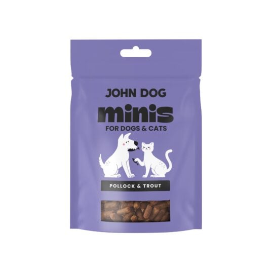 Fioletowe opakowanie przysmaków dla psów i kotów, widok z przodu. Na etykiecie ilustracje psa i kota oraz transparentne okienko przez które widać przysmaki.